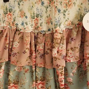 BEAUTIFUL BNWT STORIA SKIRT